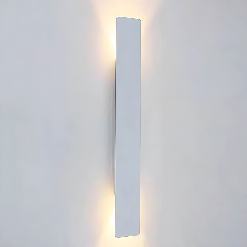 Modern Minimalist Aluminum Outdoor Black Wall Sconce