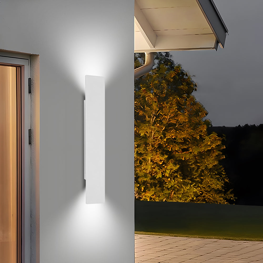 Modern Minimalist Aluminum Outdoor Black Wall Sconce