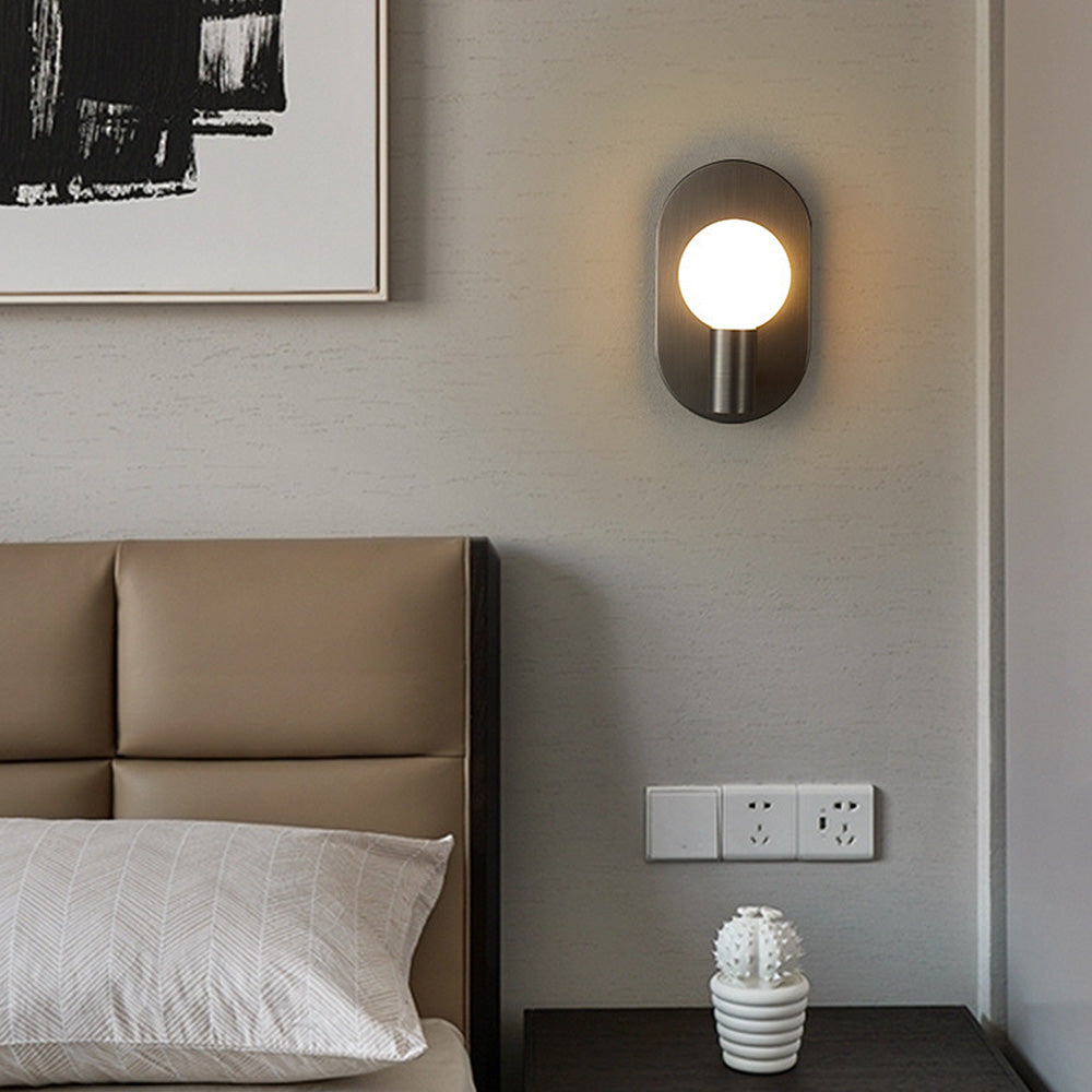 Scandinavian Simple Bedside Brass Wall Light