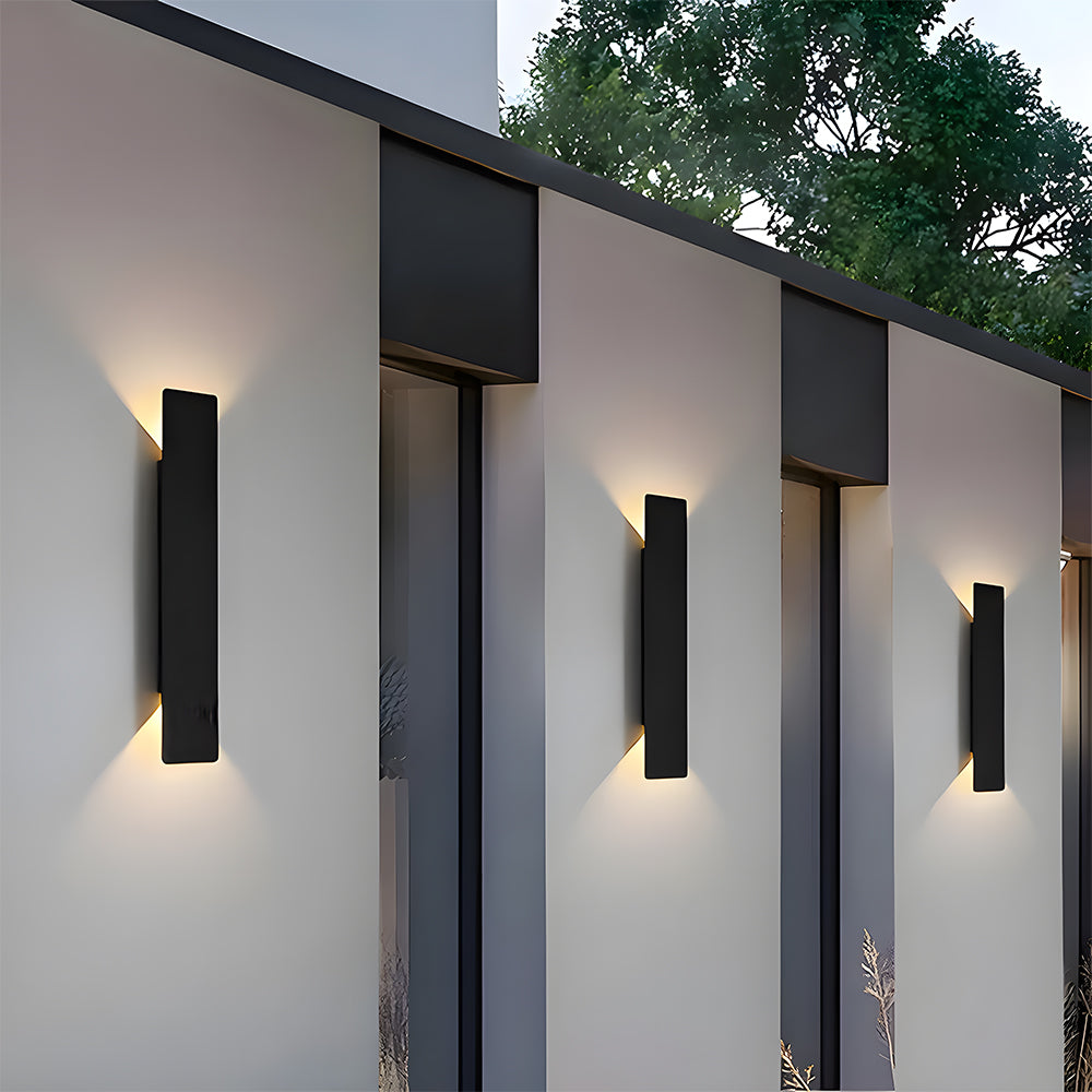 Modern Minimalist Aluminum Outdoor Black Wall Sconce