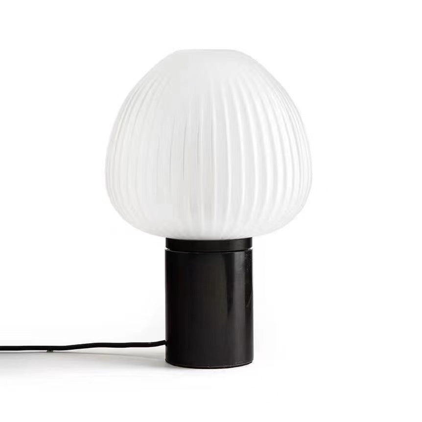 Nordic Light Luxury Simple Bedroom Table Lamp